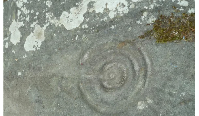 रॉक आर्ट ने चौंकाया: सवाल उठा क्या दुनिया में पाया जाता था 140 फीट लंबा सांप