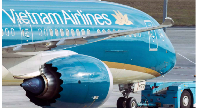 वियतनाम में एयरहोस्टेस पहनती थी 2-पीस बिकिनी