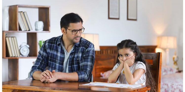 अपने बच्चों के व्यवहार का रखें हमेशा ध्यान