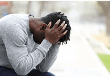 खून की कमी के ये होते हैं सामान्य लक्षण, कभी ना करें नजरअंदाज