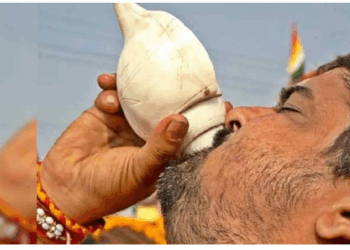 शंखनाद से दूर होती है नकारात्मक उर्जा