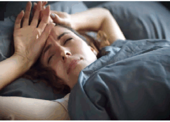 भोजन के बाद नींद और थकावट है फूड कोमा की समस्या