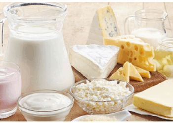 शोध में हुआ हैरान करने वाला खुलासा, रात को दूध, दही या इससे बनी चीज़ खाने से आ सकते हैं बुरे सपने