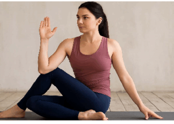 रीढ़ की हड्डियों के लिए फायदेमंद है योगासन