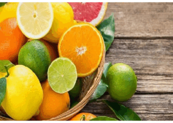 कुछ खास फलों का सेवन कर सुधार सकते हैं दिल की सेहत