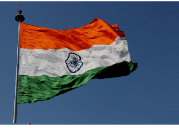 जाने भारतीय ध्वज तिरंगे में कब उकेरा गया वंदे मातरम् शब्द, संन्यासी विद्रोह के लिए लिखा गया था गीत