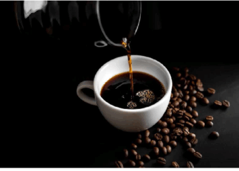 सुबह-सुबह ब्लैक कॉफी के फायदे और नुकसान