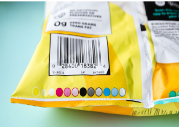 बच्चों को खाने पीने के पैकेटों में बने निशानों की जानकारी दें