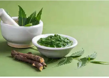 दातुन: दांतों से आंखों तक सेहत का प्राचीन आयुर्वेदिक रहस्य