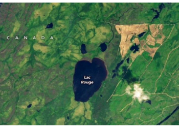 जहां झील थी वहां सूखी और खाली दिखी जमीन, लोग हैरान थे तभी नासा ने सुलझाई गुत्थी