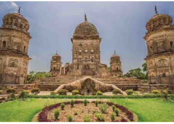 नर्मदेश्वर महादेव मंदिर का इतिहास है अन्य मंदिरों से अलग