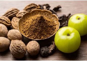 आयुर्वेदिक औषधि त्रिफला करती है वात, पित्त और कफ को संतुलित