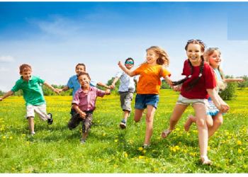 बच्चों के लिए मैदान में खेलना जरुरी