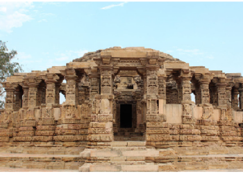 किराडू मंदिर को पहचान है उसकी रहस्यमयता और अनोखी शैली