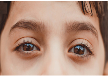 आँखों के लिए व्यायाम और सूर्यनमस्कार बेहद महत्वपूर्ण